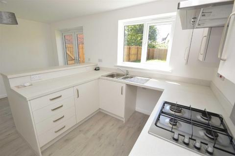 3 bedroom house to rent, Waterways Avenue, Macclesfield, Cheshire