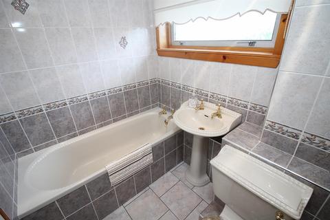 51 Cunningham Drive, Harthill, Shotts, ML7 5NY