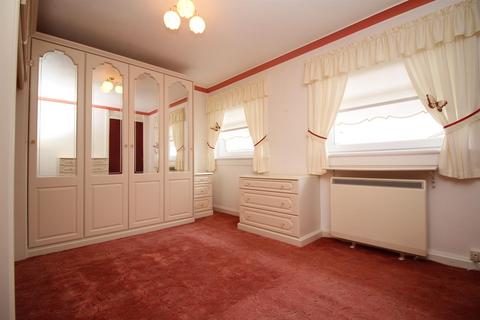 51 Cunningham Drive, Harthill, Shotts, ML7 5NY