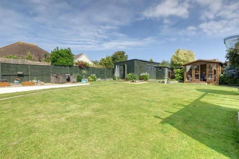 4 bedroom detached house for sale, Claxton Road, Bexhill-On-Sea