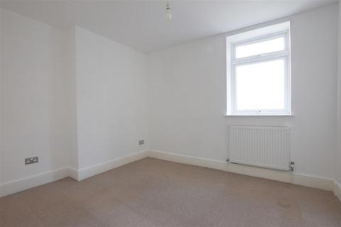 2 bedroom flat for sale, St. Leonards Road, Bexhill-On-Sea