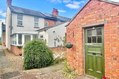 3 bedroom cottage for sale, Broad Street, Brixworth, Northamptonshire NN6