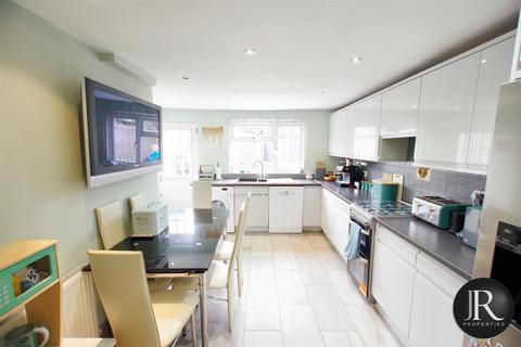 71 Bower Lane, Rugeley, WS15 2RD