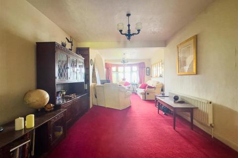 36 Caterham Avenue, Ilford, IG5 0PZ