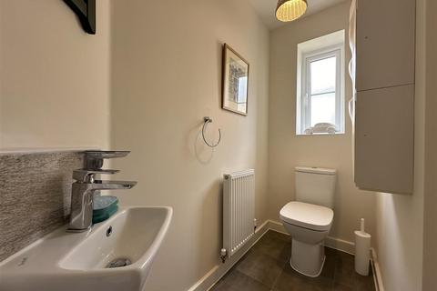 24 Buzzard Rise, St Anns Chapel, Gunnislake, PL18 9FL