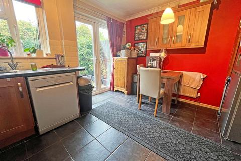 2 bedroom terraced house for sale, Otterbrook, Peterborough PE2