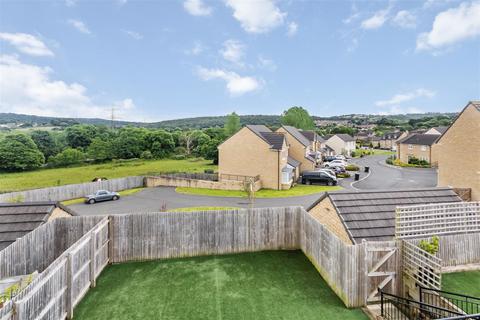 15 Crompton Way, Bradford, BD10 0DZ