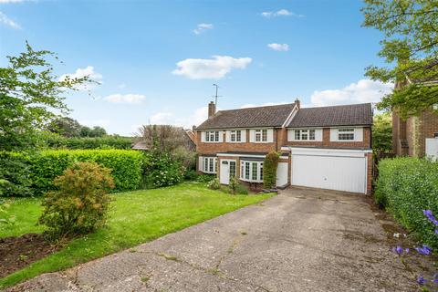 5 bedroom detached house for sale, Holts Green, Great Brickhill, Buckinghamshire