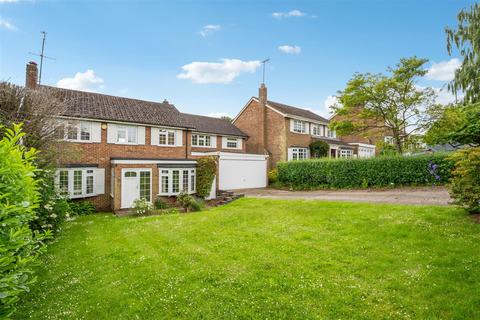 5 bedroom detached house for sale, Holts Green, Great Brickhill, Buckinghamshire