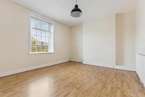 3 bedroom end of terrace house for sale, Dicks Garth Road, Ilkley LS29