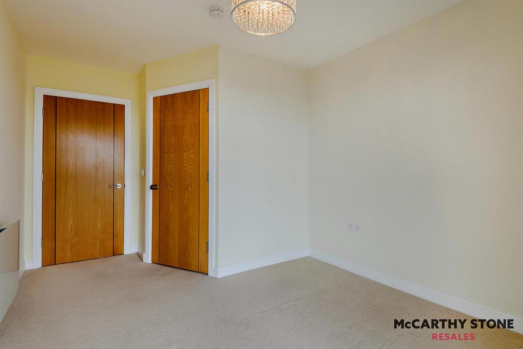 8604862-interior09-800.JPG