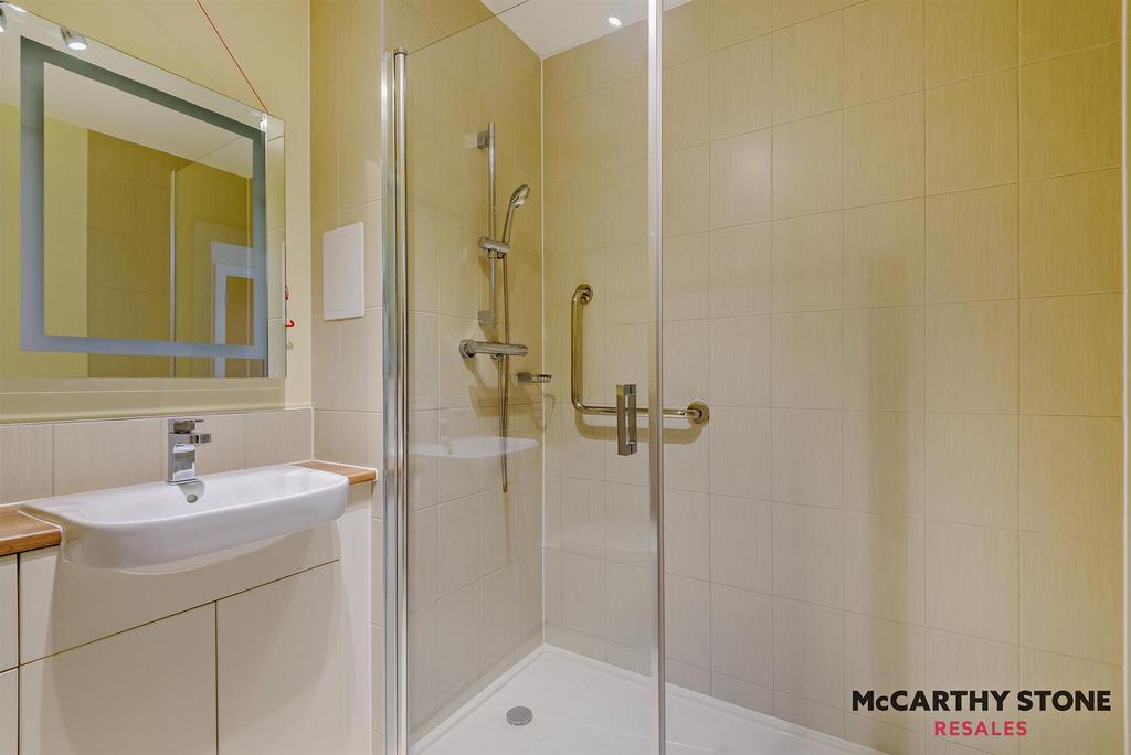 8604862-interior05-800.JPG
