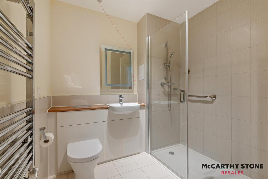8604862-interior04-800.JPG