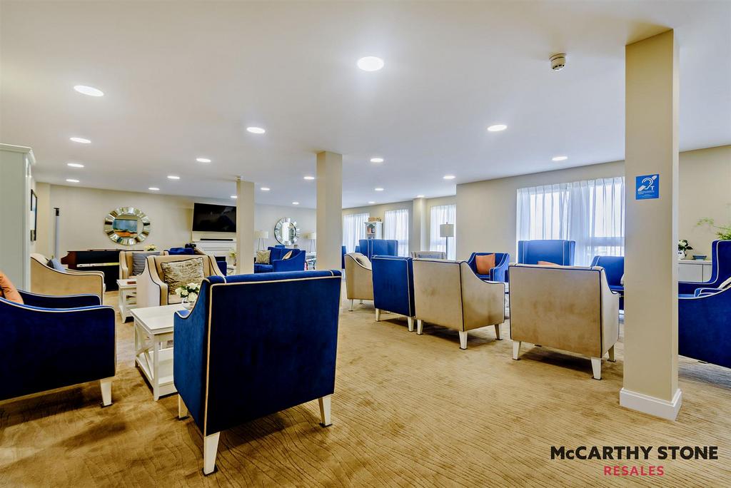 8604862-interior15-800.JPG