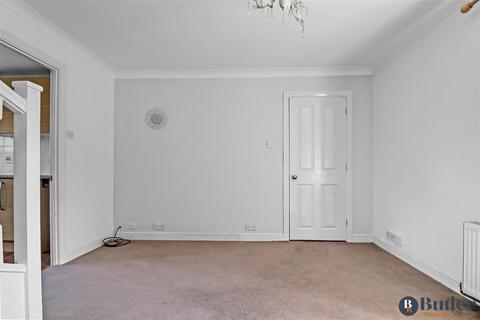 2 bedroom end of terrace house for sale, Ramerick Gardens, Arlesey