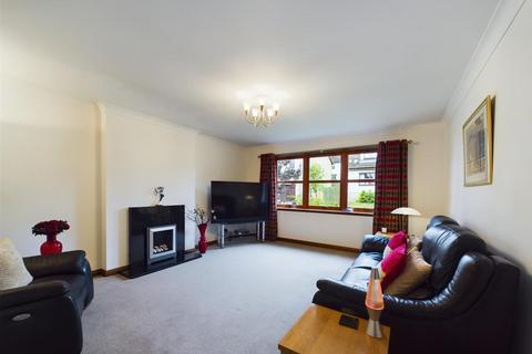 5 bedroom detached house for sale, Elm Street, Errol PH2