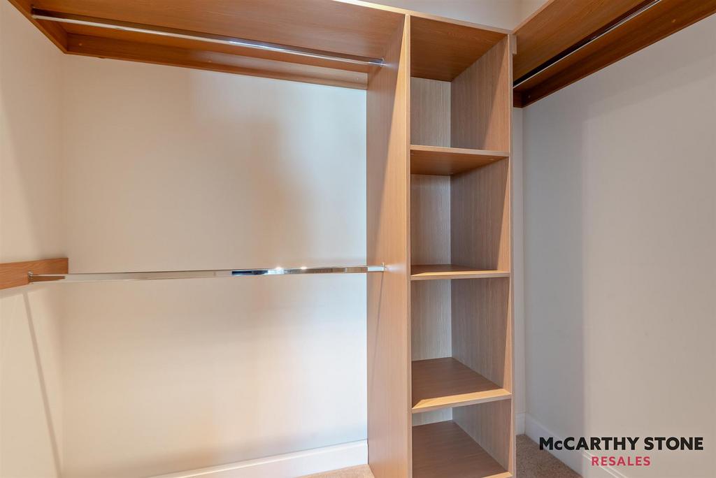 8604272-interior11-800.JPG