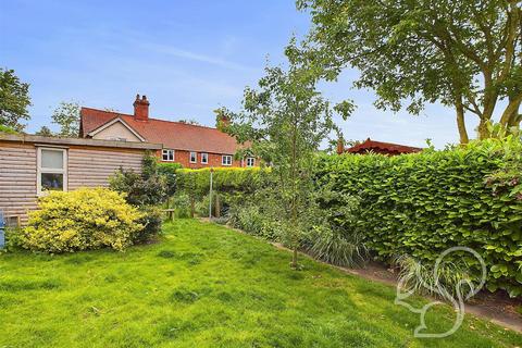 3 bedroom end of terrace house for sale, Quaker Lane, Bury St. Edmunds IP31