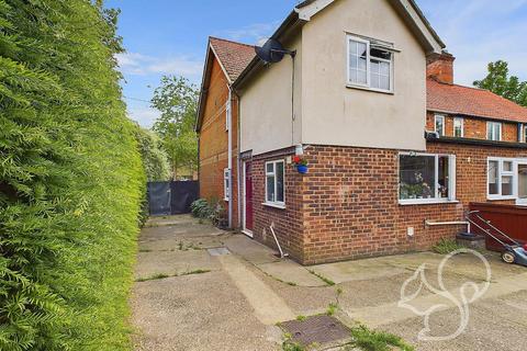 3 bedroom end of terrace house for sale, Quaker Lane, Bury St. Edmunds IP31