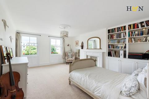 2 bedroom flat for sale, Montpelier Crescent, Brighton BN1