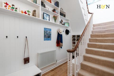 2 bedroom flat for sale, Montpelier Crescent, Brighton BN1