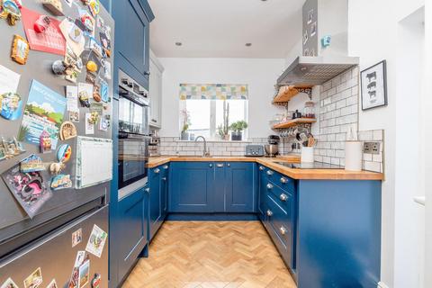 6 Pembery Road, Bristol, BS3 3JR
