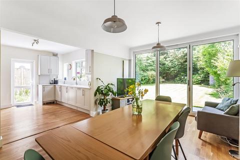 3 bedroom detached house for sale, Holmwood Road, Cheam