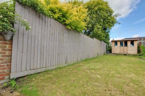 2 bedroom terraced house for sale, Main Street, Willerby, Hull