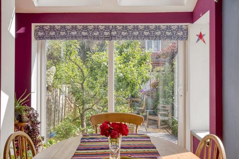 19 Hamilton Road, Southville, Bristol, BS3 1PA