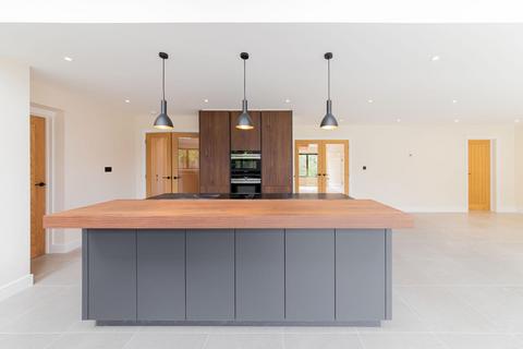 Niesen Faringdon Road, Southmoor, Abingdon, OX13 5AF