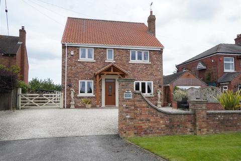 4 bedroom detached house for sale, Sparrowcroft Lane, Blacktoft, Goole