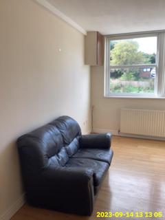 1 bedroom flat to rent, High Street, Gateshead, NE8