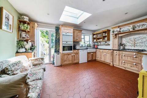 4 bedroom semi-detached house for sale, Watford, Hertfordshire WD24