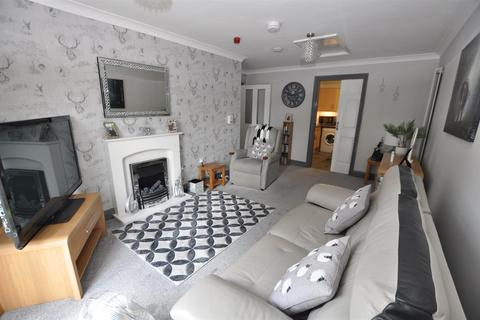 2 bedroom apartment for sale, All Saints Road, Burton-On-Trent DE14