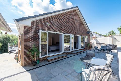 5 bedroom detached house for sale, Barge Lane, Wootton Bridge, Ryde