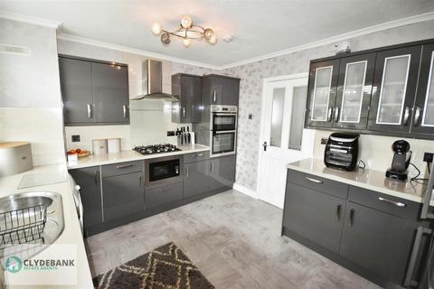 3 bedroom flat for sale, Dickens Avenue, Clydebank G81