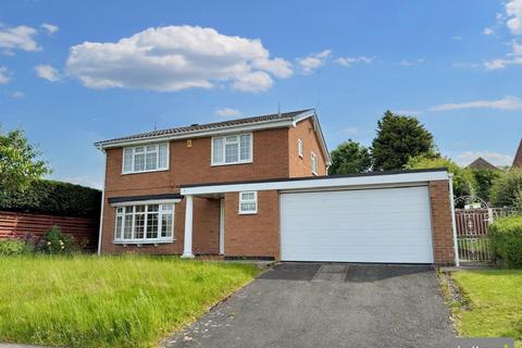 4 bedroom detached house for sale, Birkdale Drive, Chesterfield