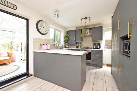 3 bedroom semi-detached house for sale, Adams Ridge, Sutton Park, Shrewsbury