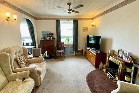 2 bedroom retirement property for sale, Tudor Road, Llandudno