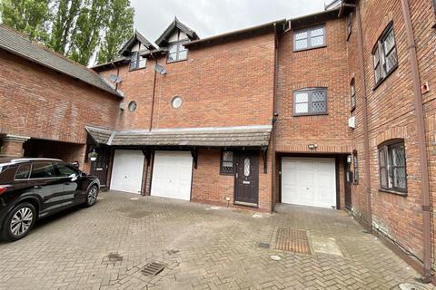 3 bedroom townhouse for sale, Rydal Mews, Manchester Road, WILMSLOW