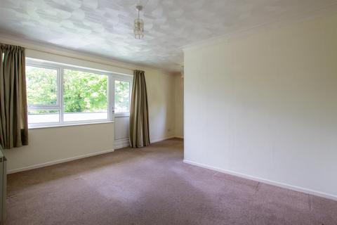 1 bedroom flat for sale, Silverdale Road, Burgess Hill