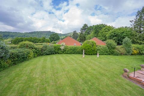 4 bedroom detached house for sale, Claremont, Chase Road, Upper Welland, Worcestershire, WR14 4JY