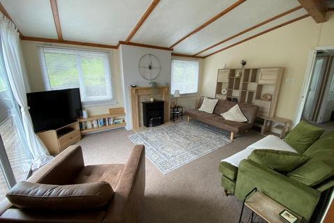 2 bedroom detached bungalow for sale, Pentrebreidd, Guilsfield, Welshpool