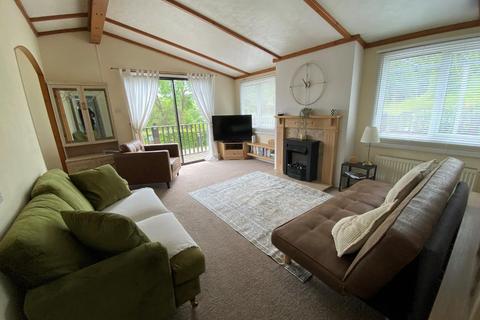 2 bedroom detached bungalow for sale, Pentrebreidd, Guilsfield, Welshpool