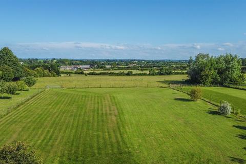 4 bedroom detached bungalow for sale, Common Road, Malmesbury