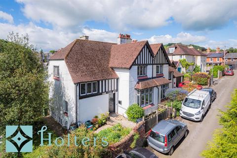 4 bedroom semi-detached house for sale, The Manse, Victoria Road, Knighton