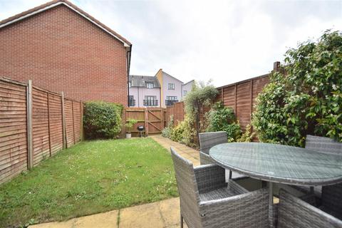 22 Acorn Way, Hardwicke, Gloucester, GL2 4AY