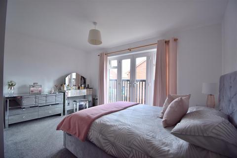 22 Acorn Way, Hardwicke, Gloucester, GL2 4AY