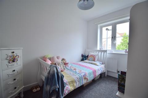 22 Acorn Way, Hardwicke, Gloucester, GL2 4AY