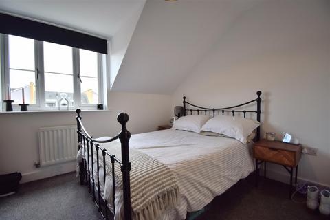 22 Acorn Way, Hardwicke, Gloucester, GL2 4AY